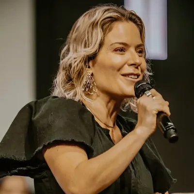 Mariana Valadão profile