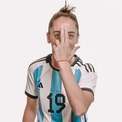 Mariana Larroquette profile