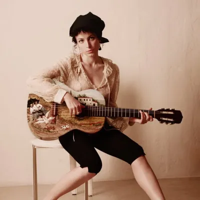 Marianne Mirage profile