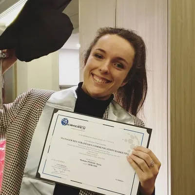 CV Marie Periou profile