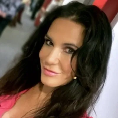 Mariella Ahrens profile