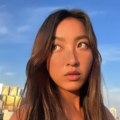 Marie Thach profile