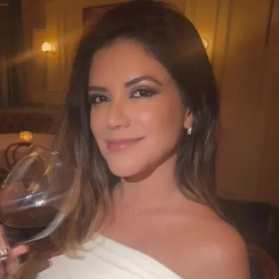 Mariana Hargreaves profile