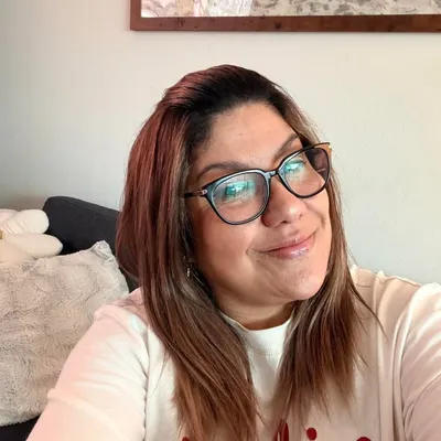 Mary Durán profile