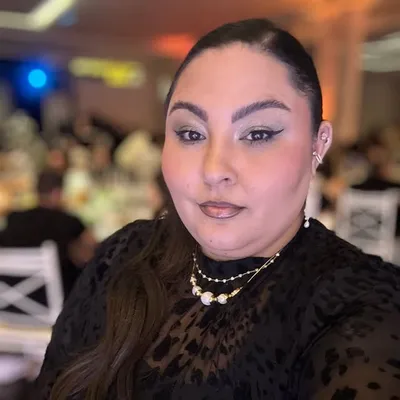 MARI LIMA | Moda e Mamãe Plus profile