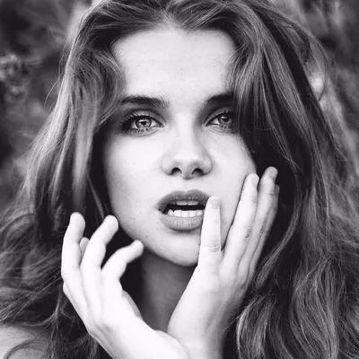 M A R I N A Y E R S profile