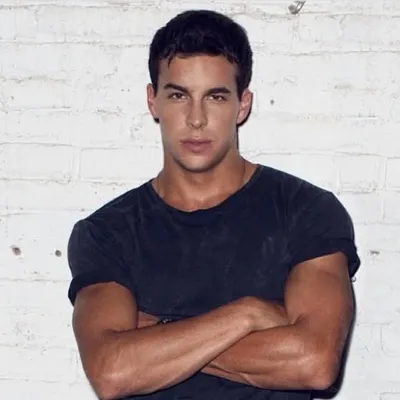 Mario Casas profile