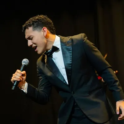 Mario Girón profile