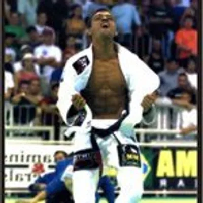 Mario Reis filho da dona Neuza profile