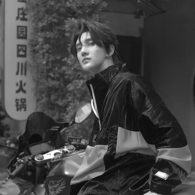 黄书豪 Vachara Promma profile
