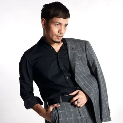 Mark Adam profile