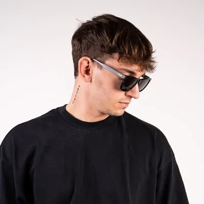 Mark Dann profile