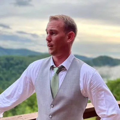 Mark Estes profile