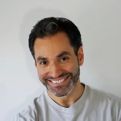 Mark Hachem profile