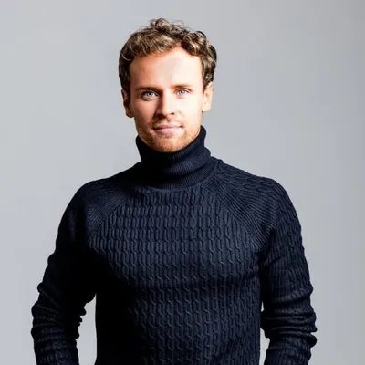 Mark Hanretty profile