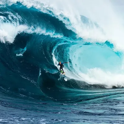 Mark Mathews Surf profile