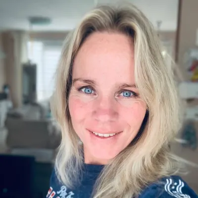 Marleen Pouw profile