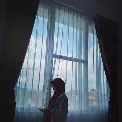 linda profile