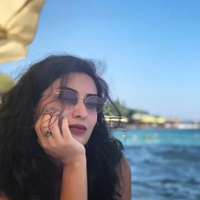 Bahar Özer profile