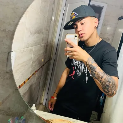 ᥴꪮ𝘴ꫀꪀ𝓽𝓲ꪀꪮ 📀 profile
