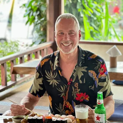 Martin Hintzen profile