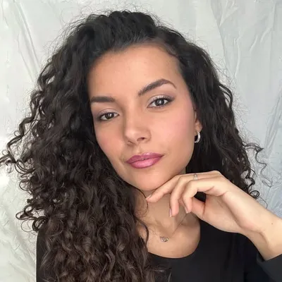 ℳartina 💫 profile