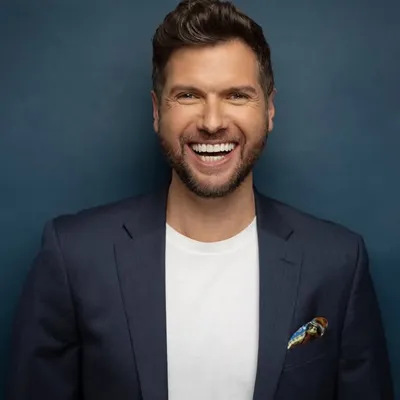 Mauricio Martínez profile