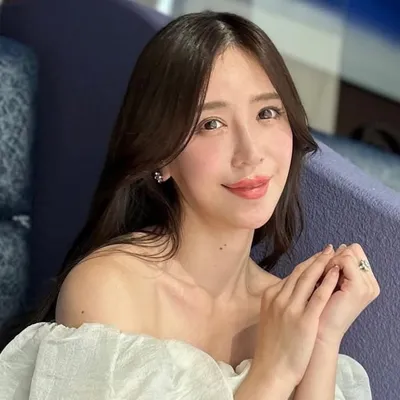 丸山悠美 | YUMI MARUYAMA profile