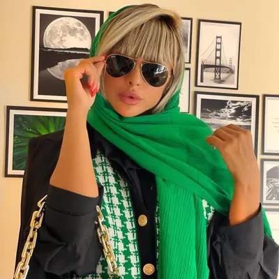 Fashion | Colours | Lifestyle profile