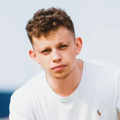 Alexander Brooks profile