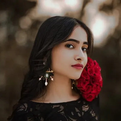 Mallika Saraiya profile