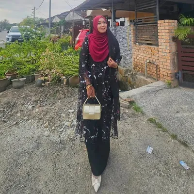 Mas Saari profile