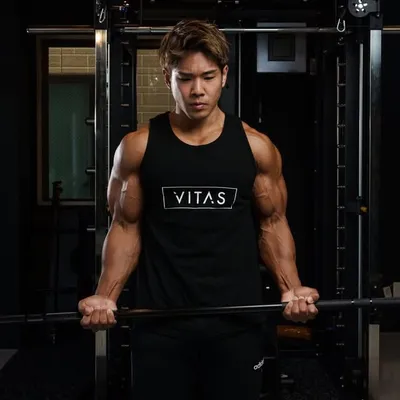 吉岡賢輝 profile