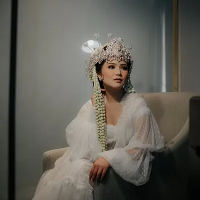 Masayu Clara profile