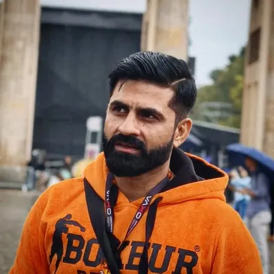 Ali Abbas | Tech Influencer profile