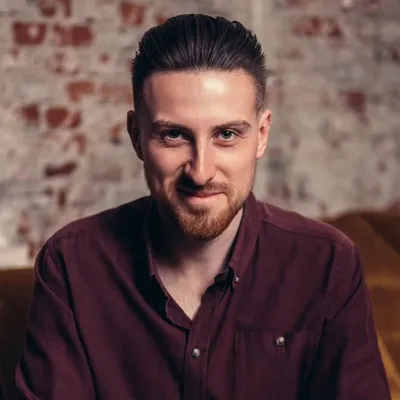Mateusz Ostręga profile