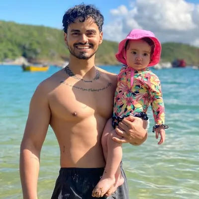 Mathi Almeida profile