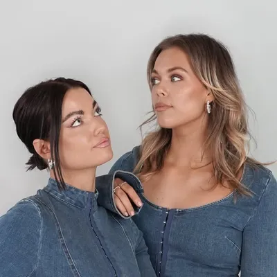 Mathilda & Andrea profile