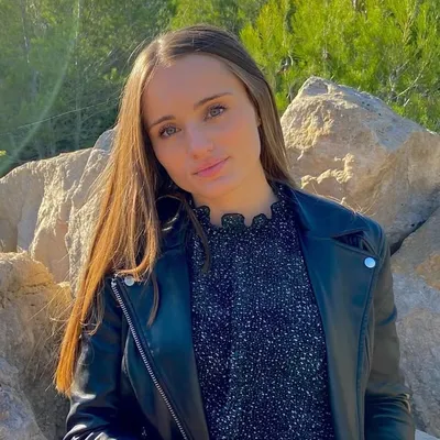 ❀ mathilde ❀ profile