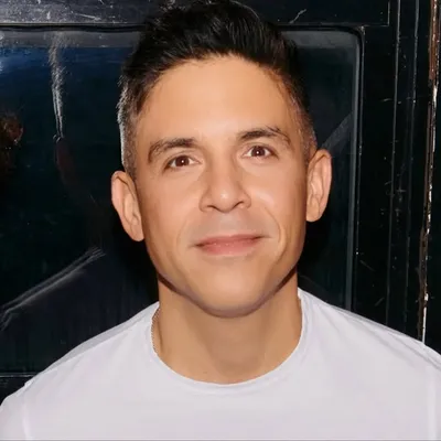 Matthew López profile