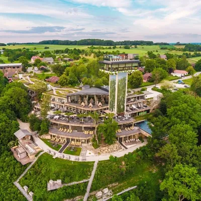 Mawell Resort profile