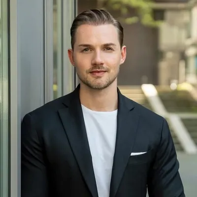 MAXIMILIAN BLUM | Immobilien profile