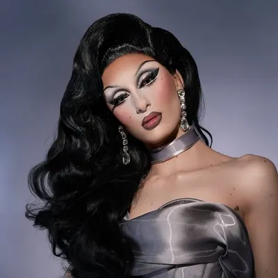 Max Drag Queen profile