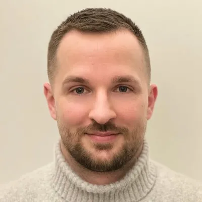 Max Paterna profile