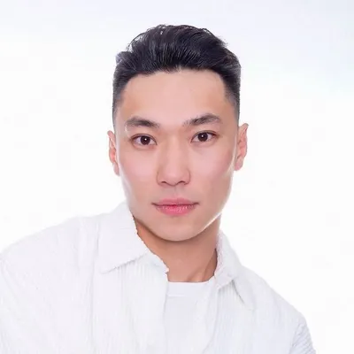 Max Sadyrbekov profile