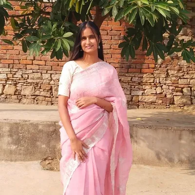 maya dhakad profile