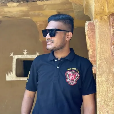Mayank Devil profile
