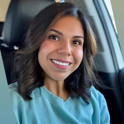 Mayra Diaz Burns profile