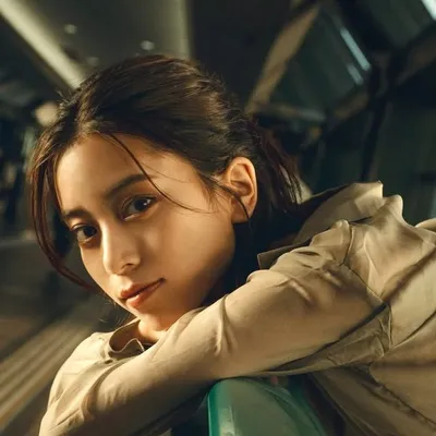 佐分利眞由奈 / Mayuna Saburi profile