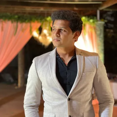 Mayuresh Pem profile